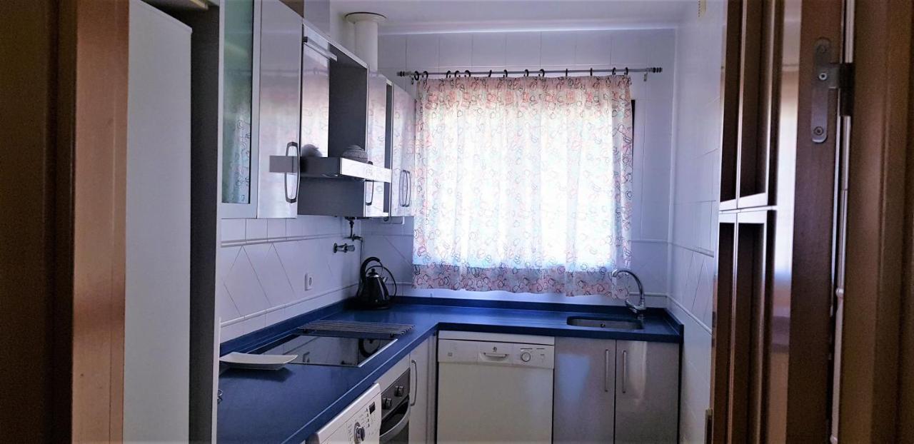 Apartamento Superior con piscina, parking, terraza, Aire Ac y Wifi -Solo familias o parejas- Conil De La Frontera Exterior foto