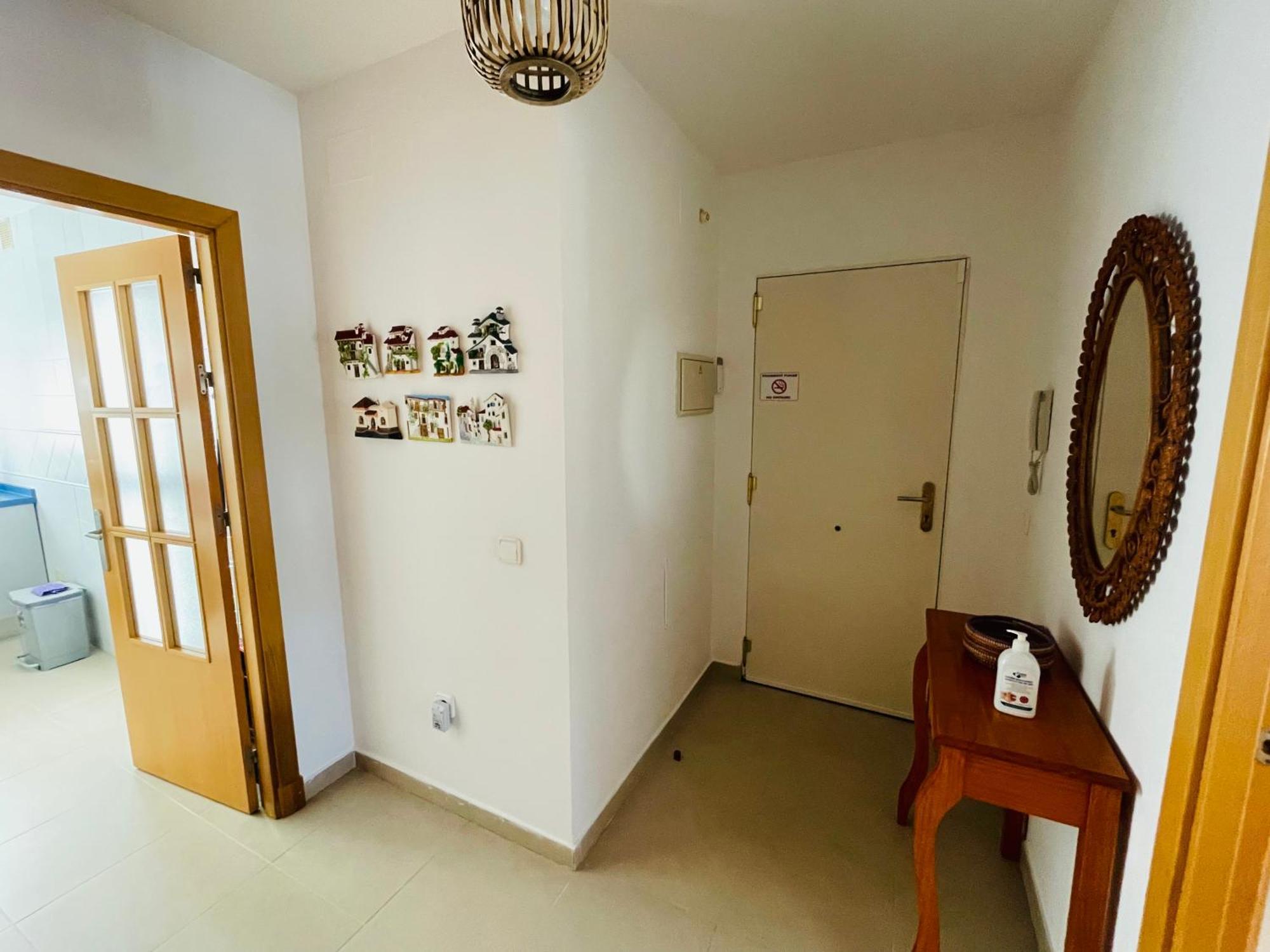 Apartamento Superior con piscina, parking, terraza, Aire Ac y Wifi -Solo familias o parejas- Conil De La Frontera Exterior foto